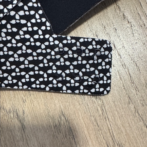 Lululemon Enlite Bra Monochromic Black Size 38DD - Picture 12 of 12